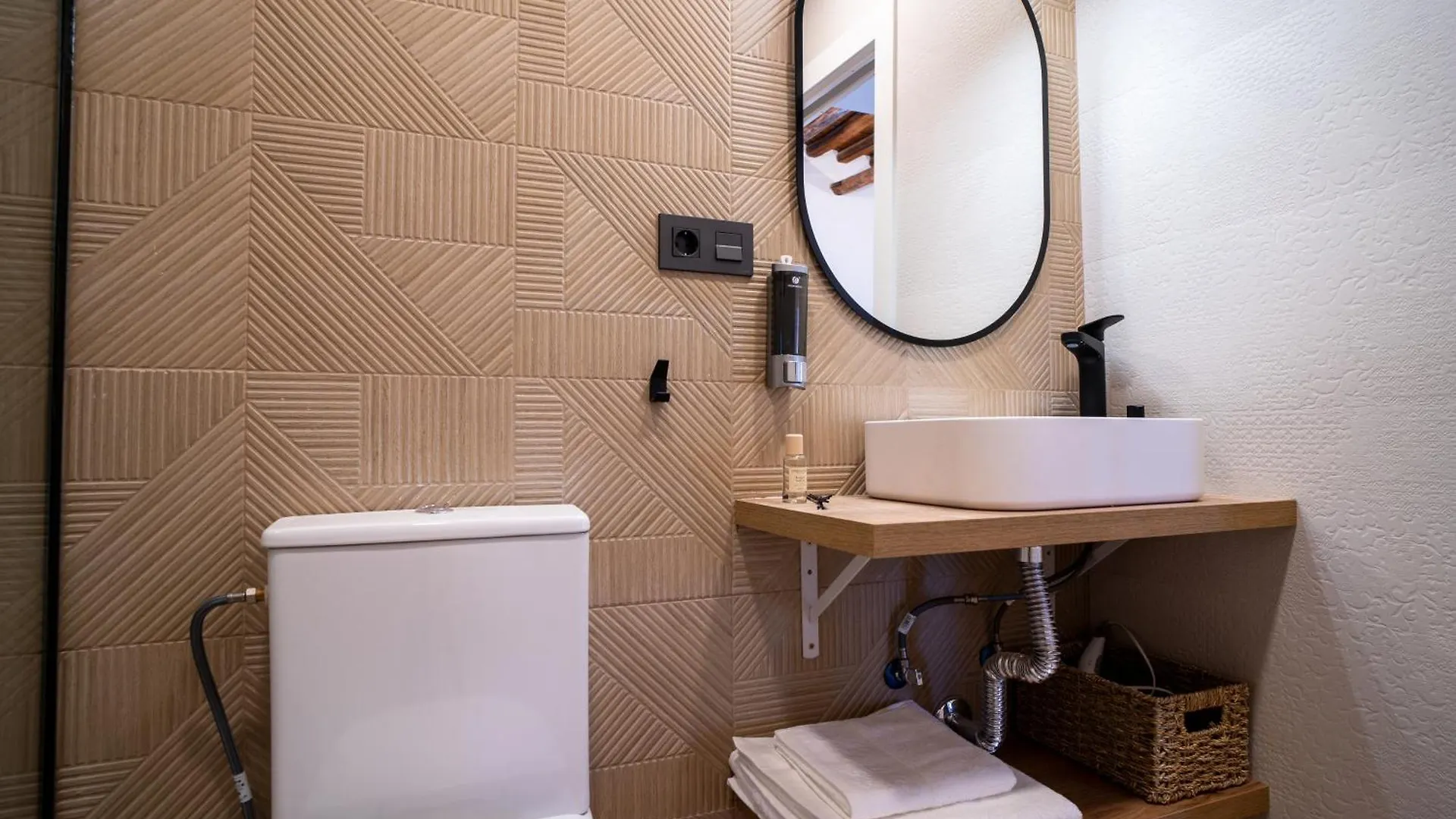 Apartamentos Gomerez 30 Granada España